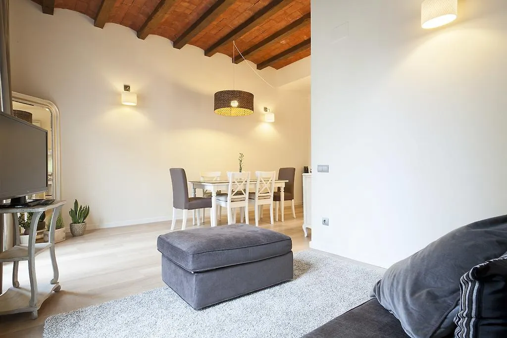 Aspasios Gran Via Suites Barcelona 0*,