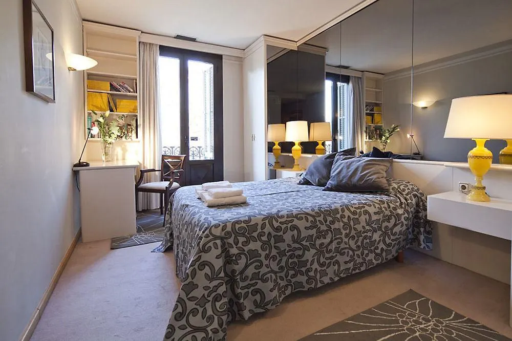 Aspasios Gran Via Suites Barcelona