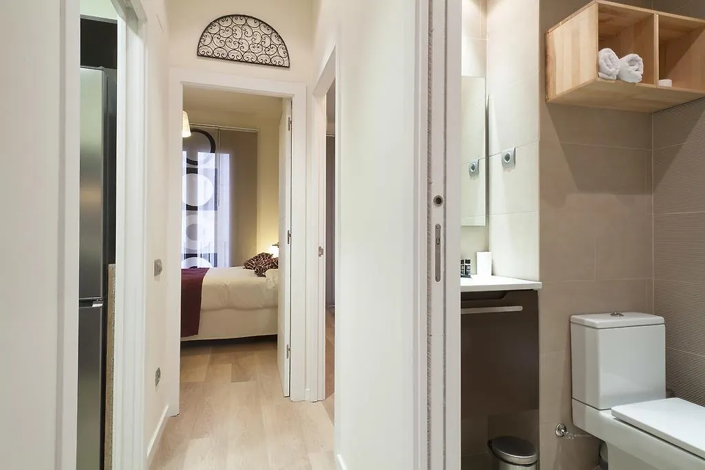 Aspasios Gran Via Suites Барселона