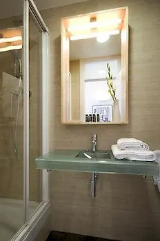 Aspasios Gran Via Suites Барселона 0*,