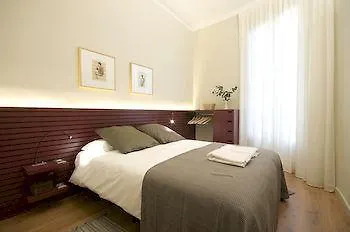 Aspasios Gran Via Suites Барселона Апартаменты